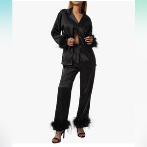 Feather Satin Sleepwear Long Sleeve Button-Down Lapel Collar Pajamas Set
